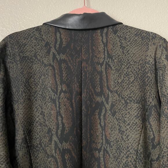 Liverpool Blazer Womens Large Black Green Reptile Snake Print Preppy Retro Goth - Picture 7 of 11